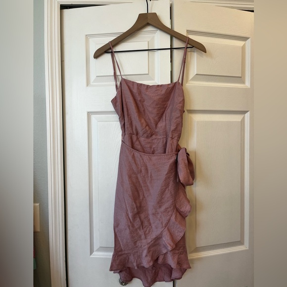 Selfie Leslie Angela Dress Pink wrap tie front - Picture 7 of 11